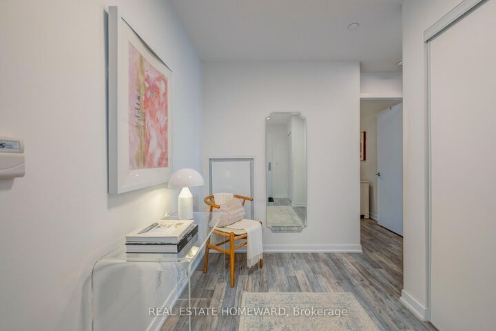 Property Photo:  150 East Liberty Street 506  ON M6K 3R5 