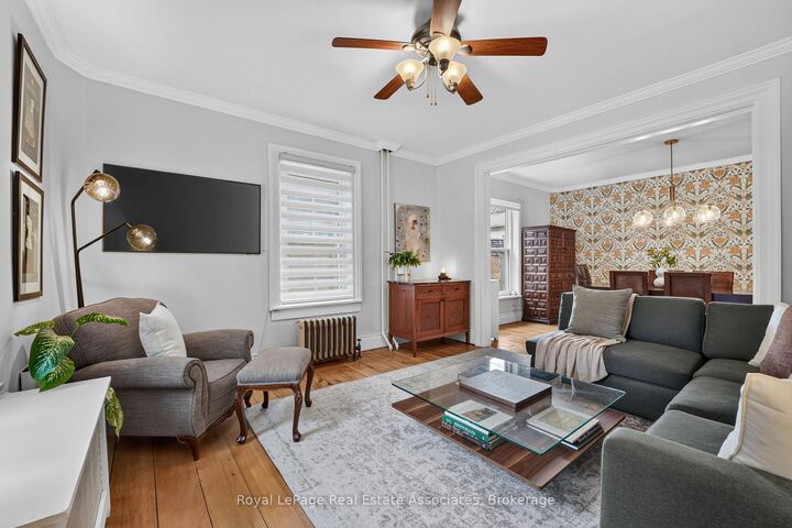 Property Photo:  15 Charles Street  ON L7G 2Z1 