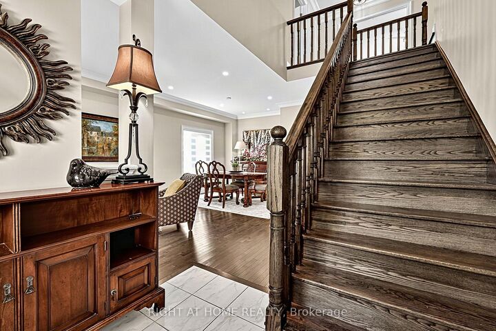 Property Photo:  6 Boville Court  ON L0L 2L0 