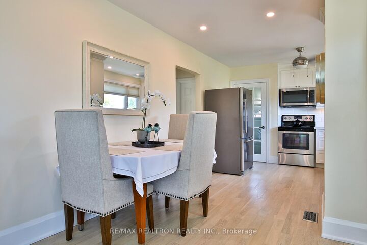 Property Photo:  744 Shelley Avenue  ON L1H 3J6 