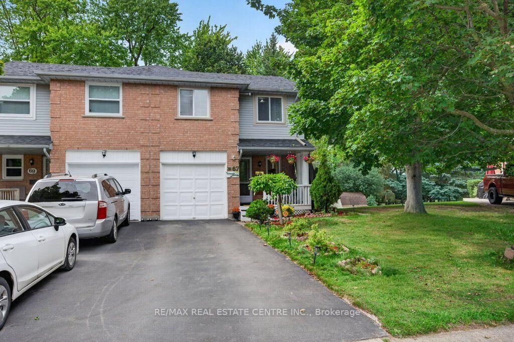 Property Photo: 67 Grandridge Crescent ON N1H 8G3