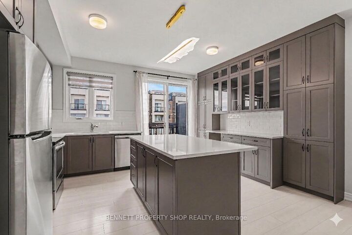 Property Photo:  919 Moses Tennisco Street  ON K1K 5A8 