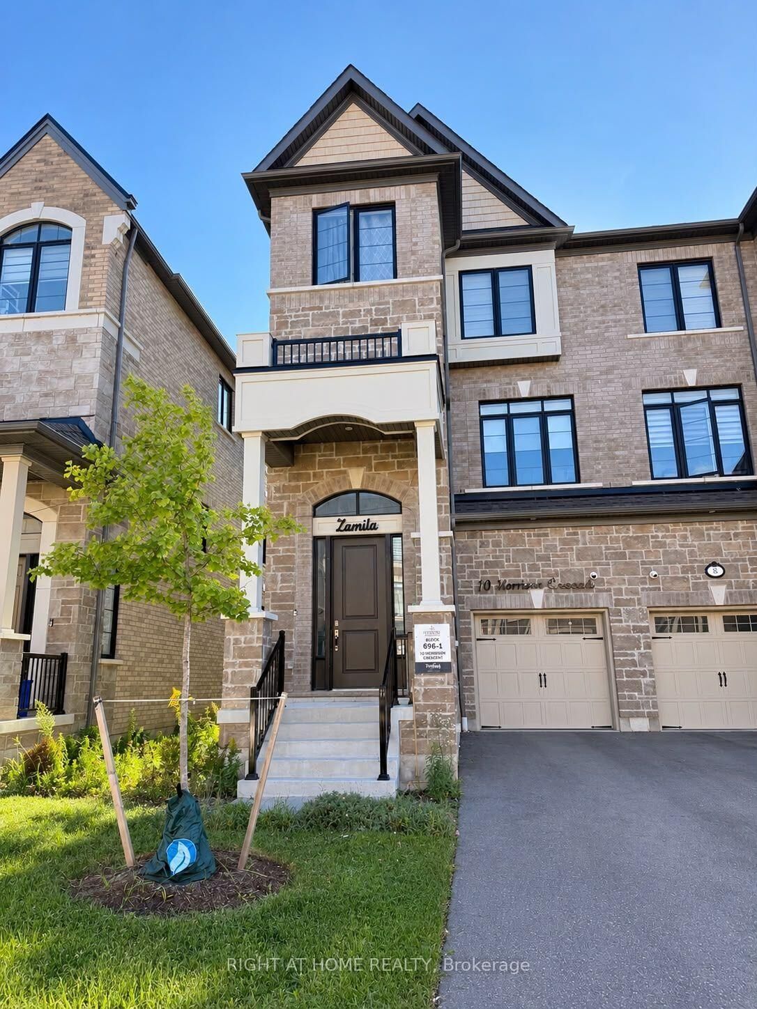 Property Photo:  10 Morrison Crescent  ON L1P 0P4 