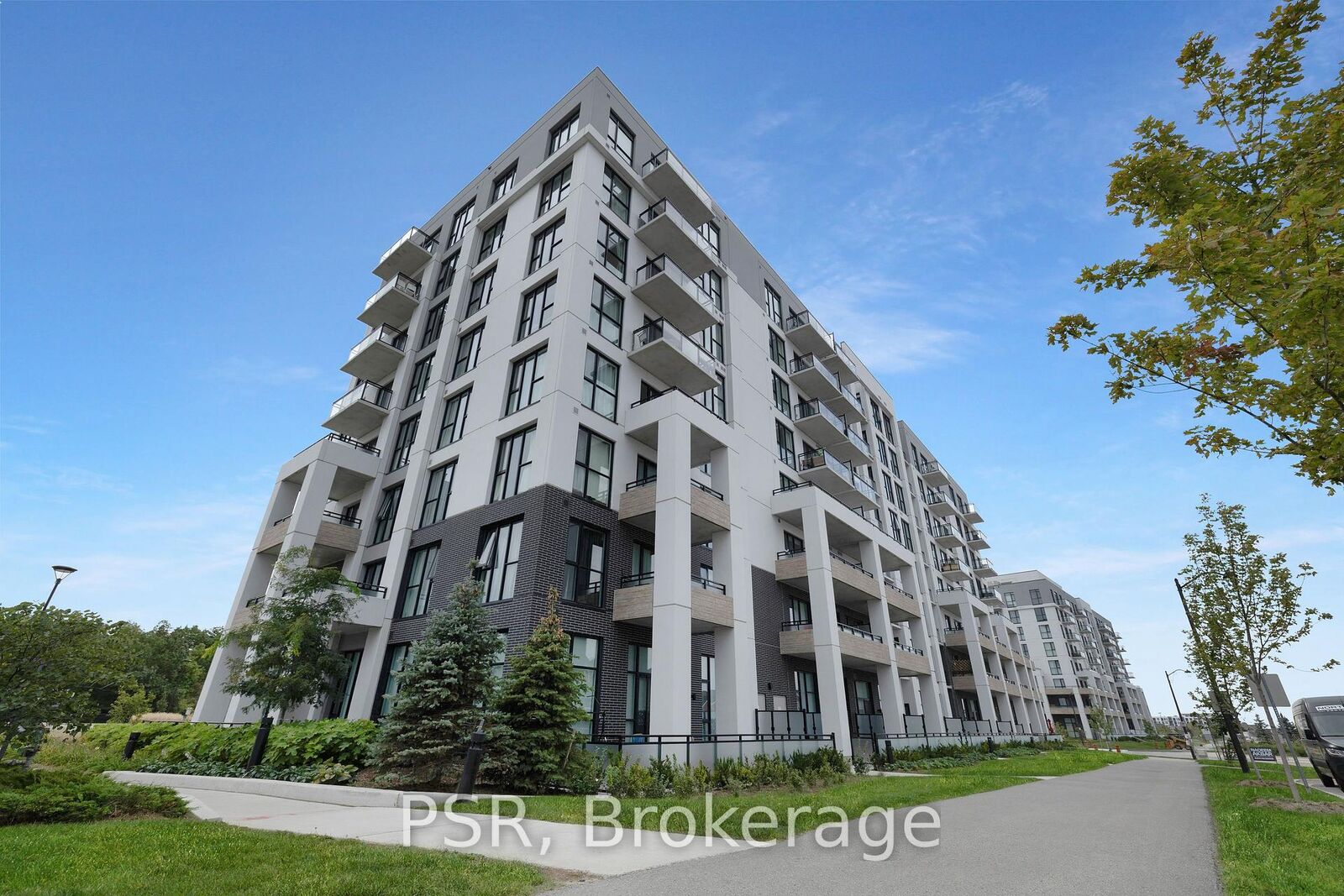 Property Photo:  770 Whitlock Avenue 607  ON L9E 2B2 