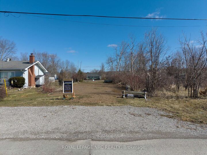 Property Photo:  11573 Beach Road E  ON L0S 1V0 