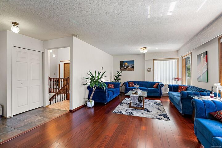 Property Photo: 3301 Argyle Pl BC V8P 5R8