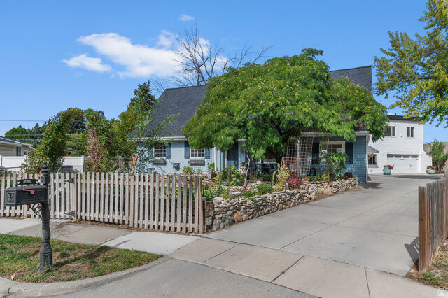 Property Photo: 6482 S 2520 E UT 84121