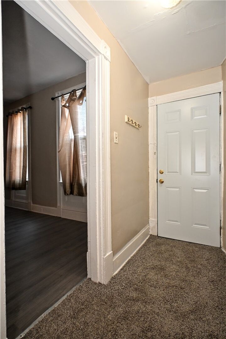 Property Photo:  100 S 14th St  PA 15203 