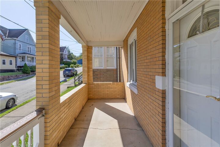 Property Photo:  110 Hampton St  PA 15148 