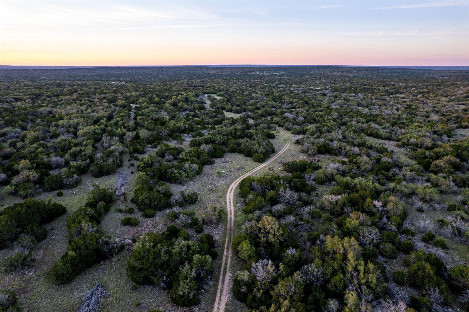 Property Photo: 225 Lost Man Road TX 78058