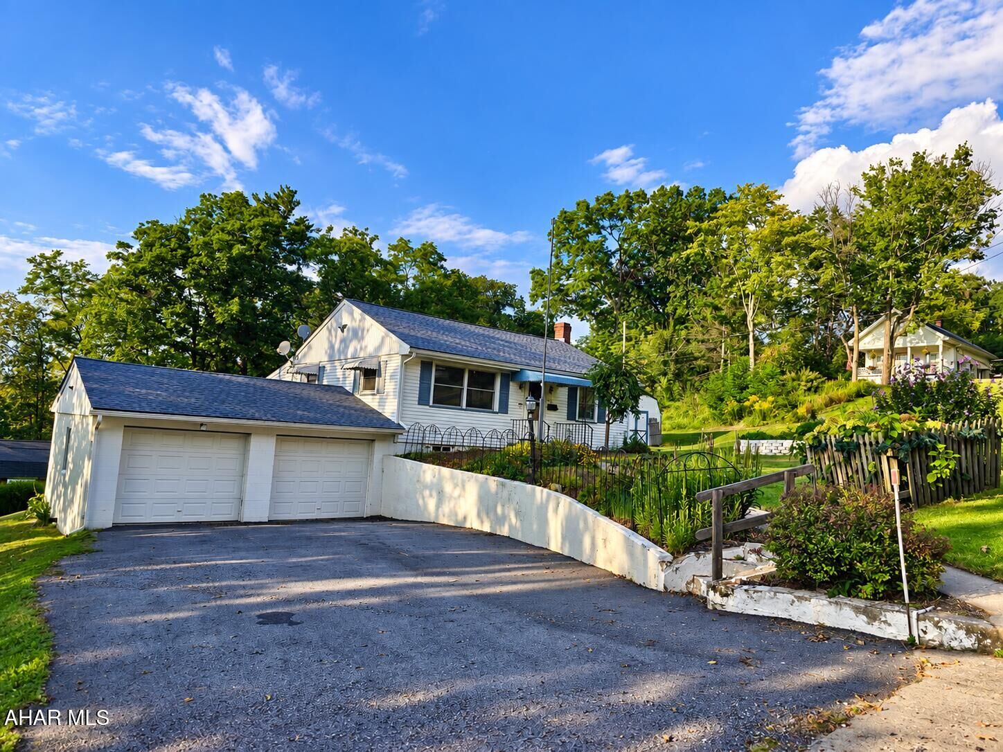 Property Photo:  518 Keystone Street  PA 16602 
