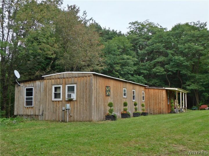 Property Photo: 4322 Moss Brook Road 6 NY 14739