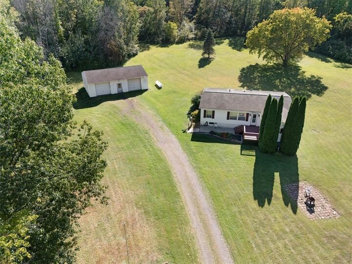 Property Photo:  12410 Countryman Road  NY 14590 