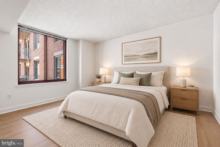 Property Photo: 1205 N Garfield Street 911 VA 22201