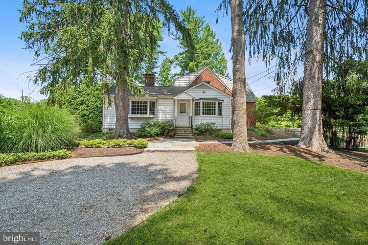 Property Photo:  135 Carter Road  NJ 08540 