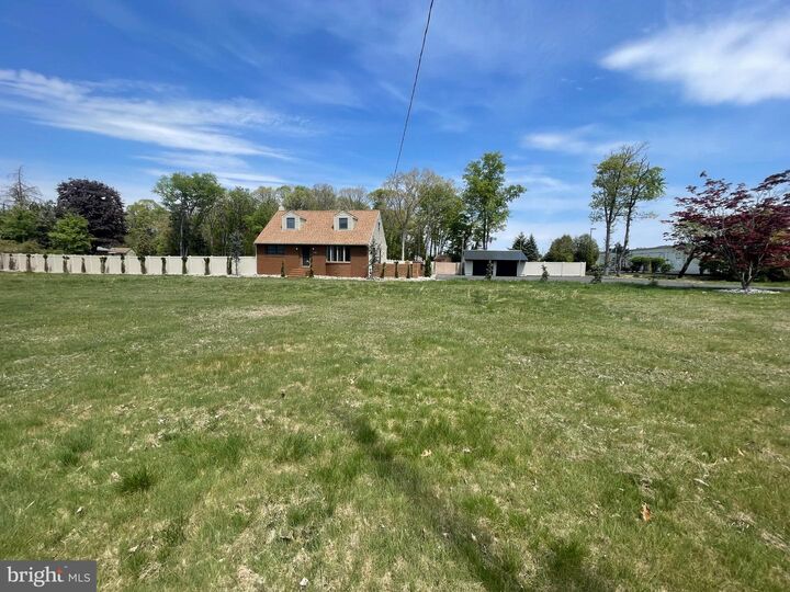 Property Photo:  862 Johnson Road  NJ 08081 
