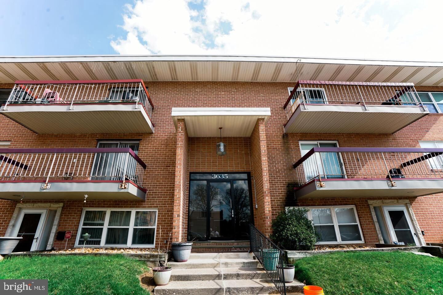 Property Photo:  3635 Glengyle Avenue 5B  MD 21215 