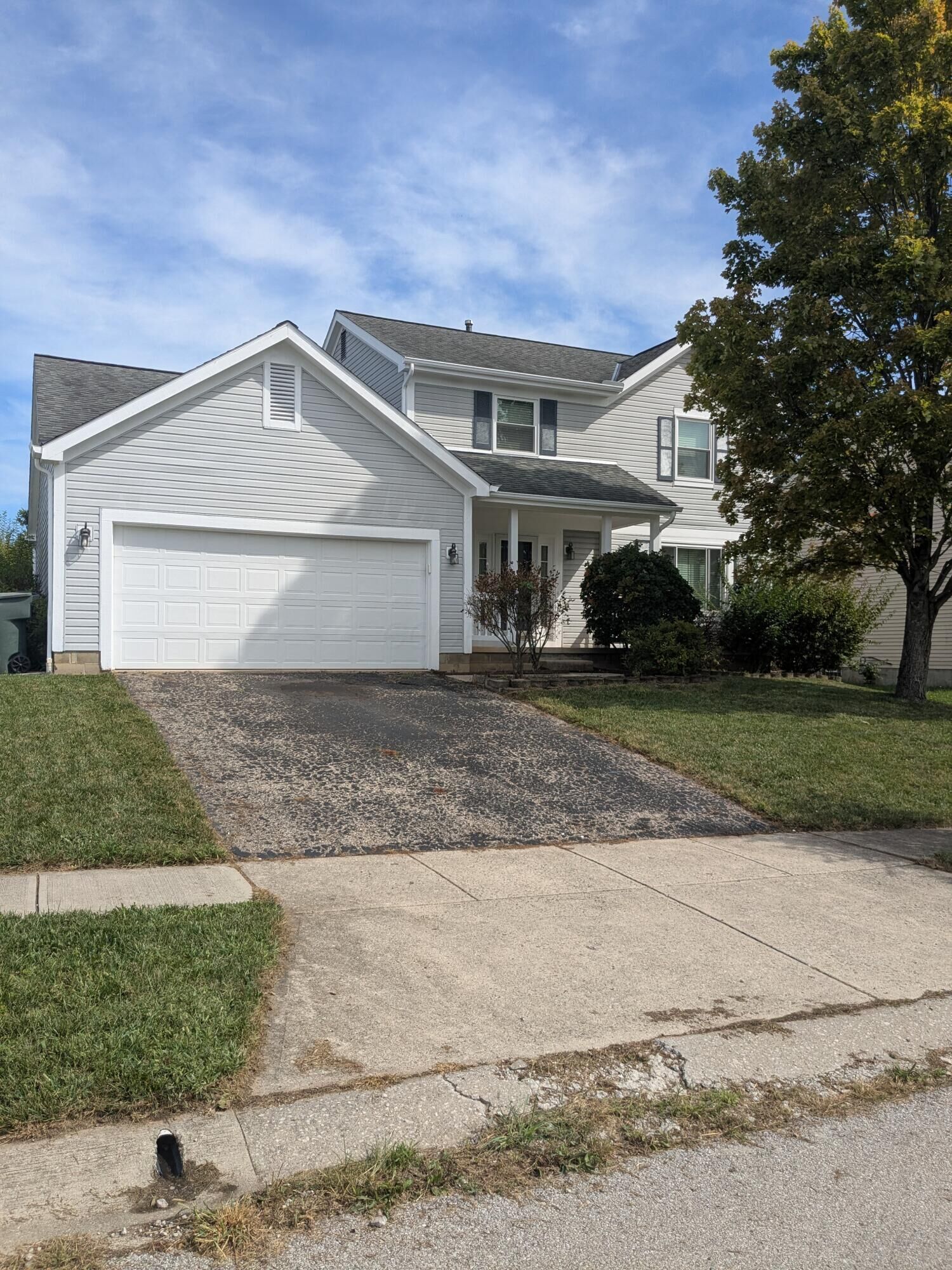 Property Photo:  5736 Morningstar Drive  OH 43119 