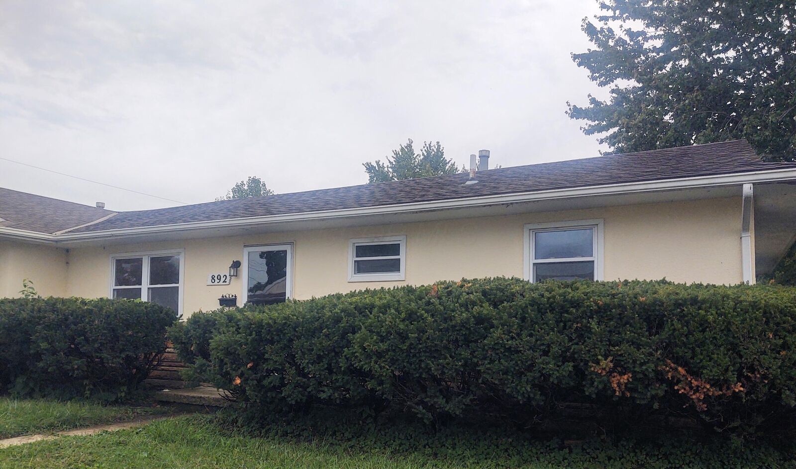 Property Photo:  892-894 Salisbury Road  OH 43204 