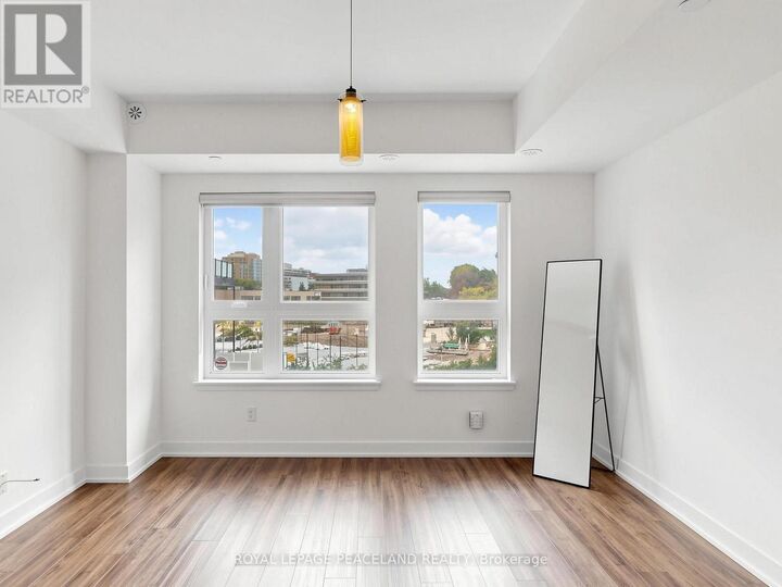 Property Photo: 2100 Bridletowne Circle 325 ON M1W 2L1