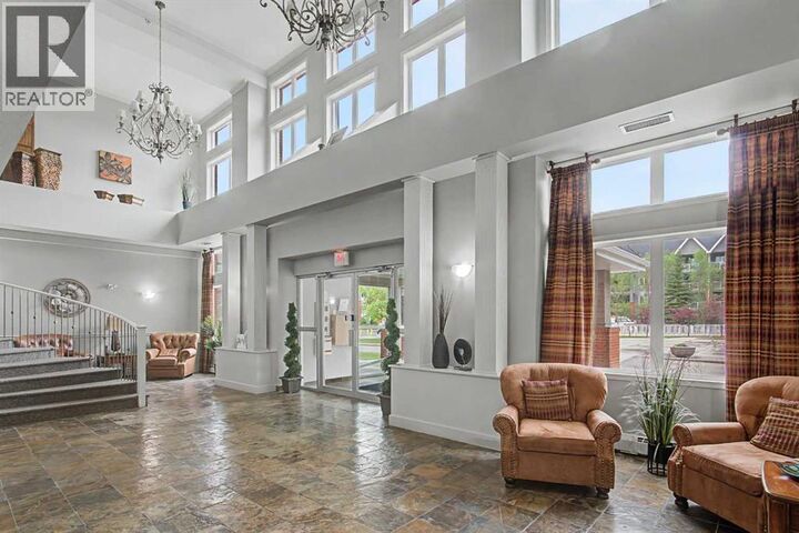 Property Photo:  15 Everstone Drive Southwest  AB T2Y 5B5 
