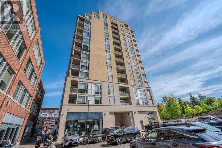 Property Photo:  191 King Street South 802  ON N2J 1R1 