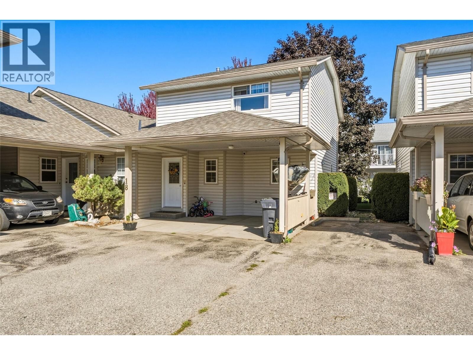 Property Photo:  2395 Pleasant Valley Road 18  BC V4Y 2A2 