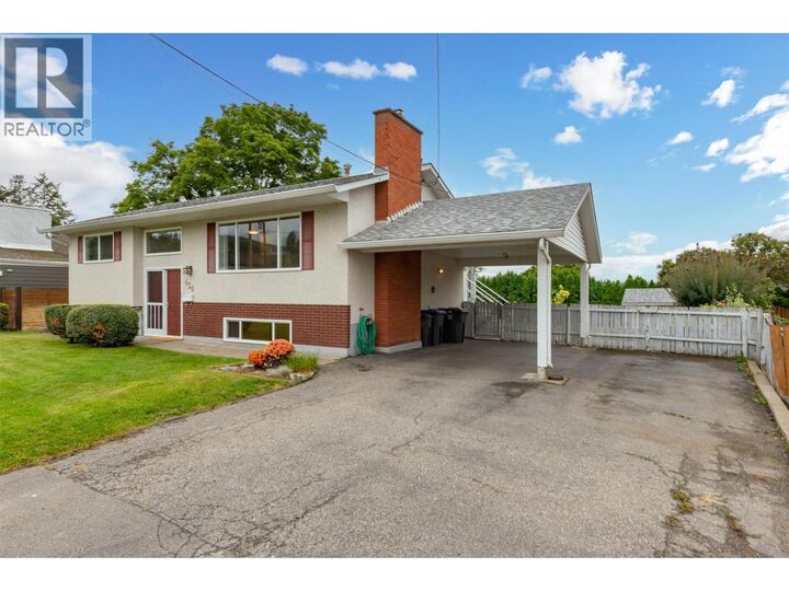 Property Photo:  430 Perth Road  BC V1X 3R4 