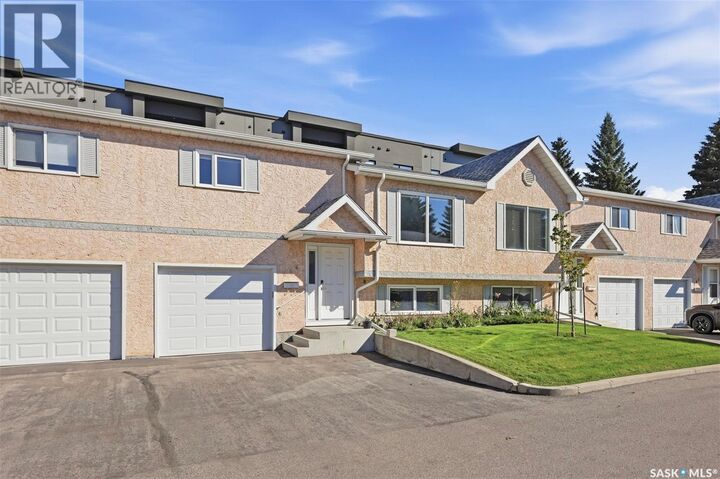 Property Photo: 506 510 Perehudoff Crescent SK S7N 4H6