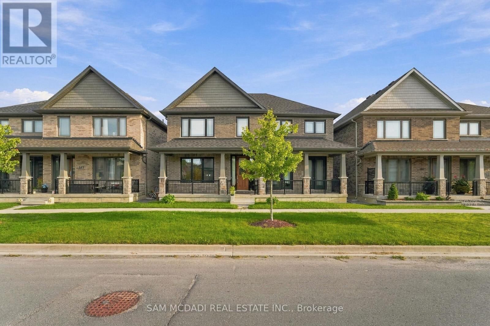Property Photo:  189 Strachan Street  ON L1A 0E6 