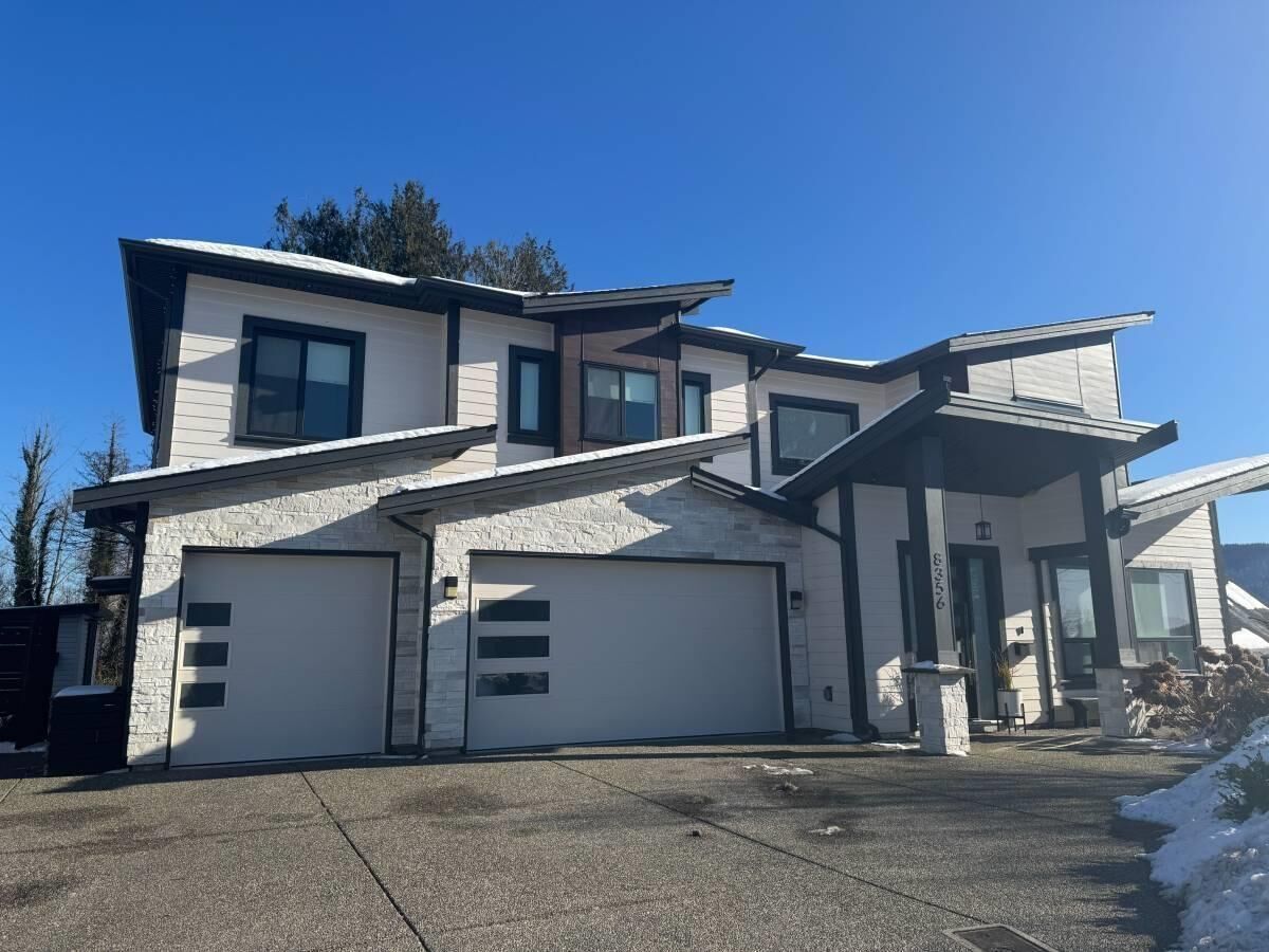 Property Photo:  8356 McTaggart St Suite  BC V2V 6S6 