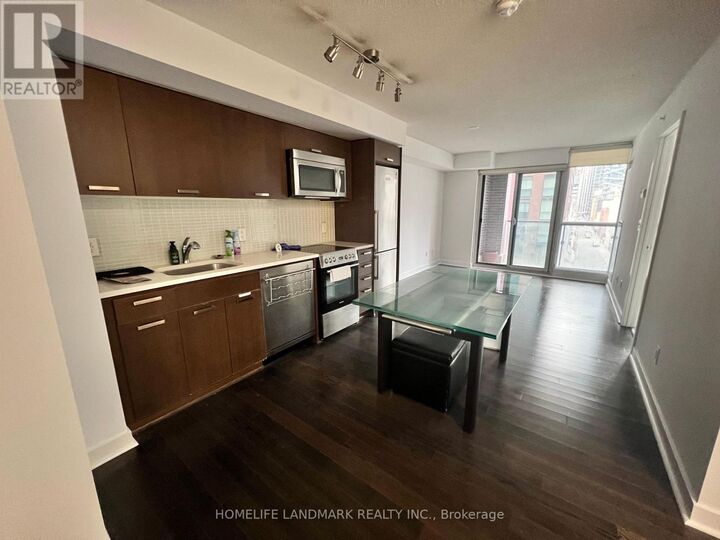 Property Photo:  295 Adelaide Street West 513  ON M5V 1P7 
