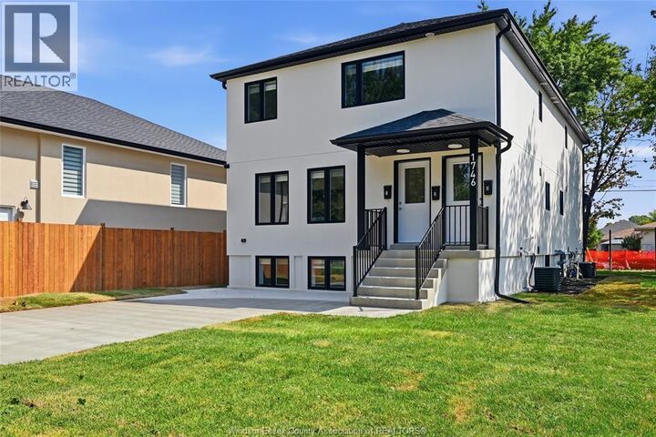 Property Photo:  1746 Buckingham Drive  ON N8T 2A6 