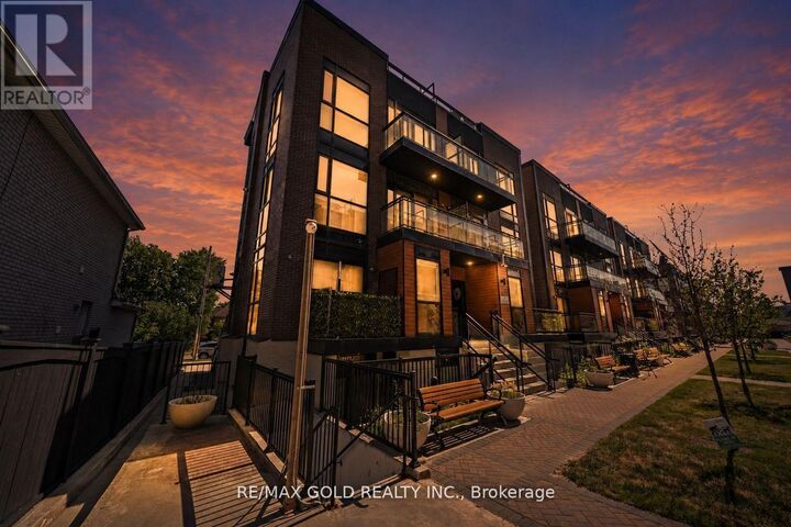 Property Photo: 18 Coles Avenue 602 ON L4L 1L9