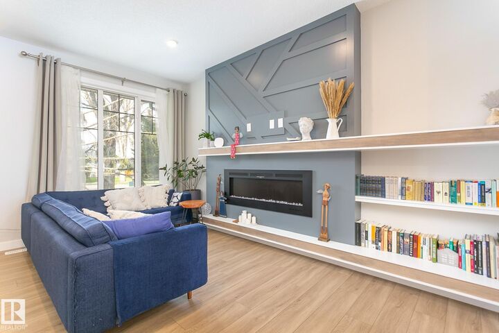 Property Photo:  9111 65 Avenue NW  AB T6E 0J8 