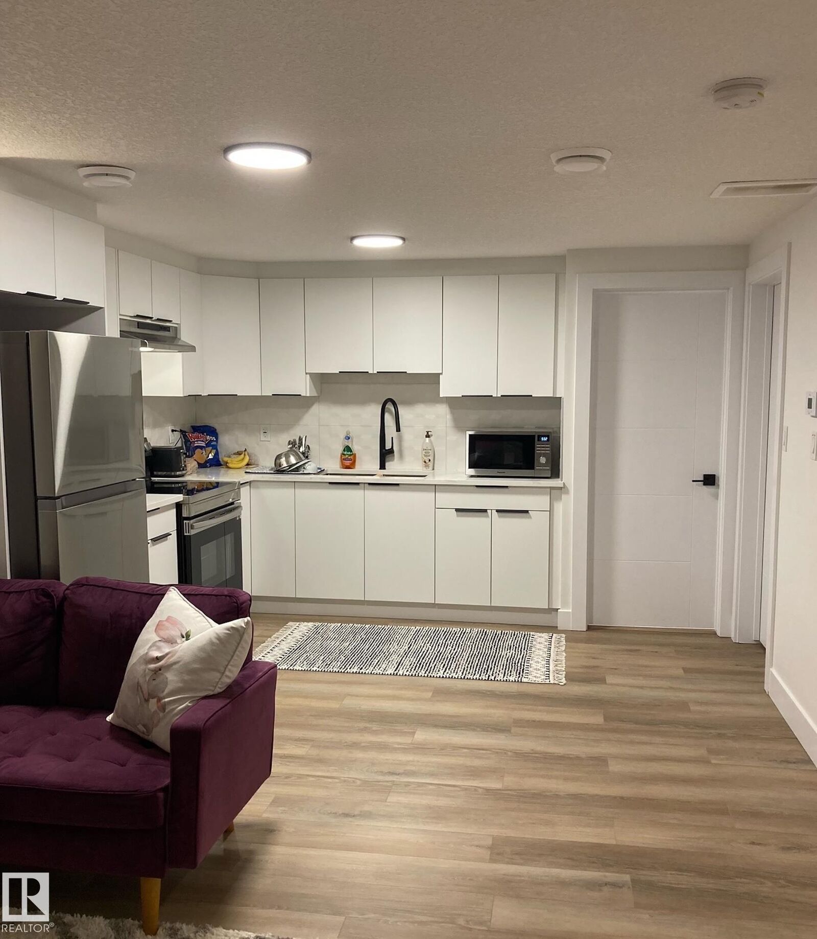 Property Photo:  5382 Kimball Place SW Bsmt  AB T6W 5E5 