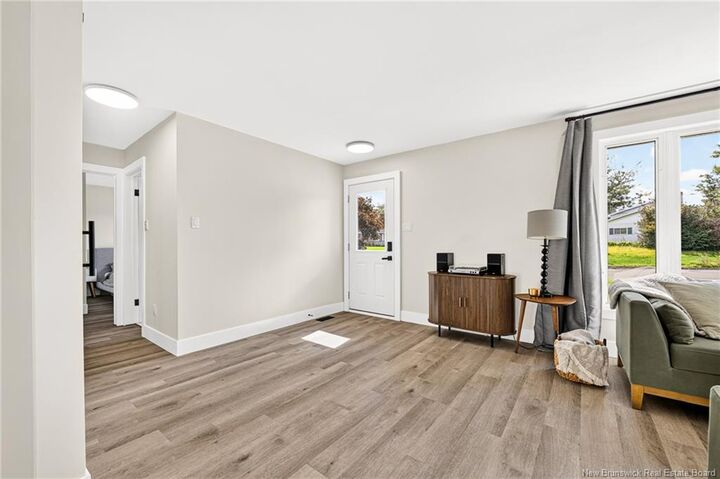 Property Photo:  10 Kingsway Crescent  NB E1G 1G4 