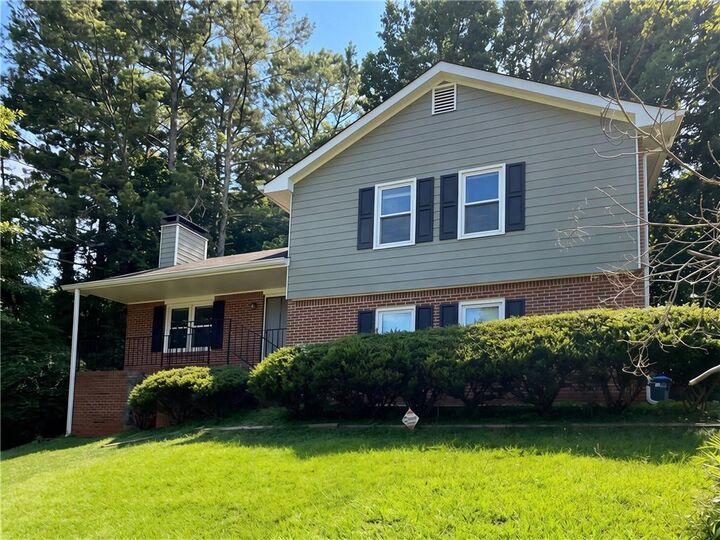 Property Photo:  33 Chief Circle  GA 30043 
