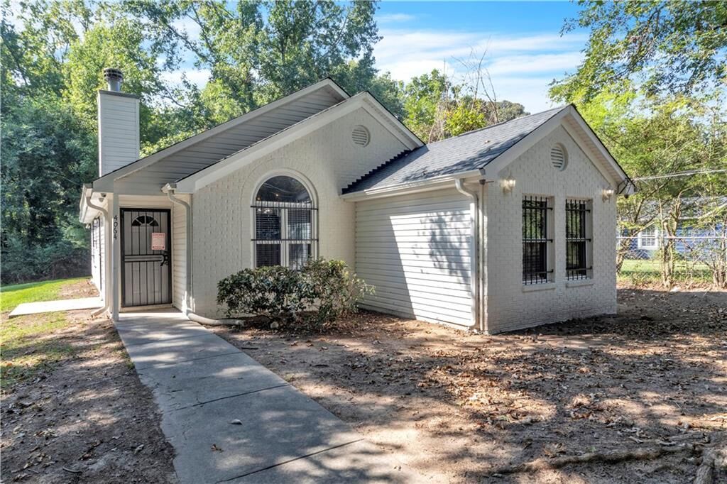 Property Photo:  4064 Blanton Avenue SW  GA 30331 