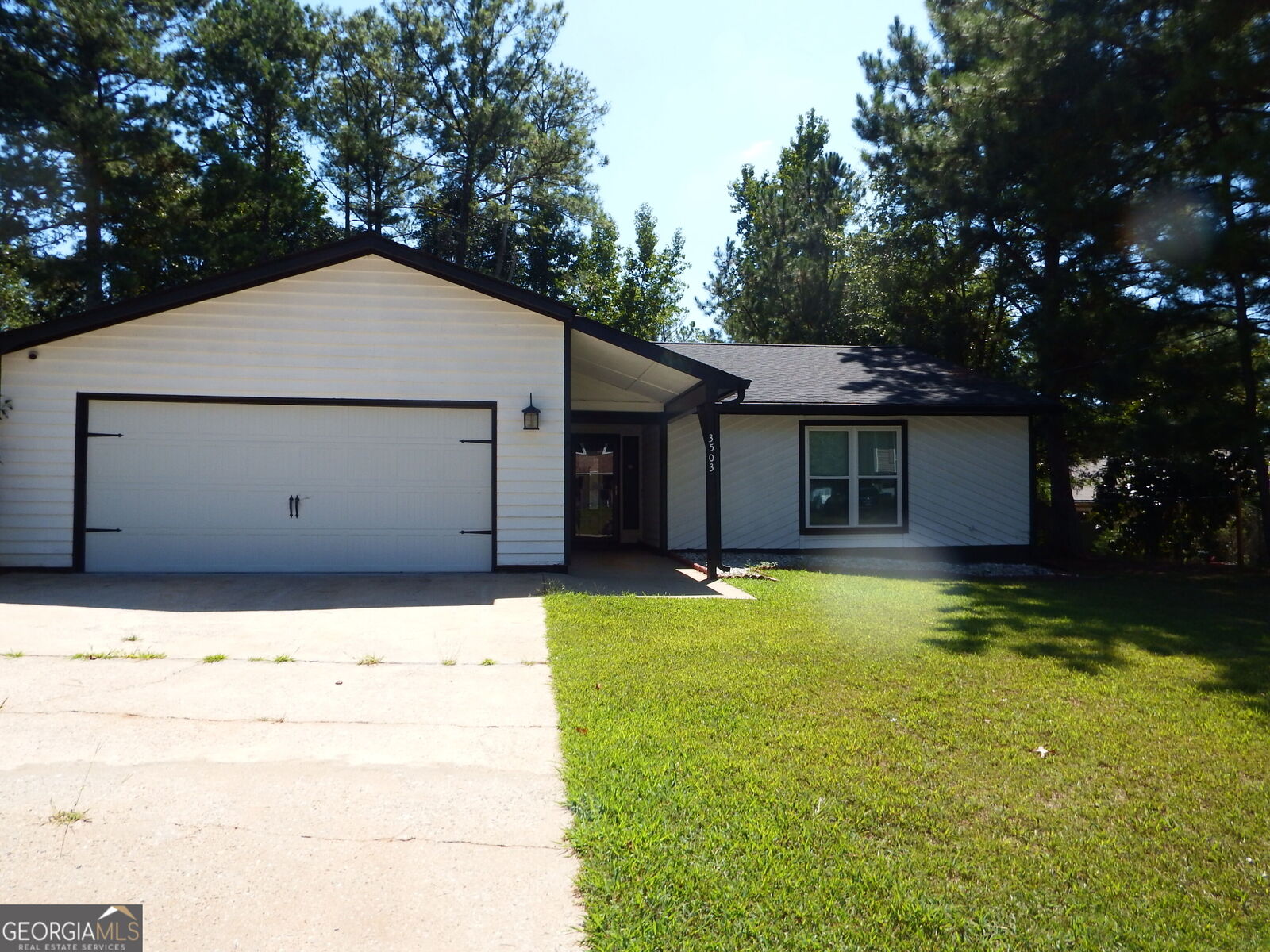 Property Photo:  3503 Riverchase Knolls  GA 30034 