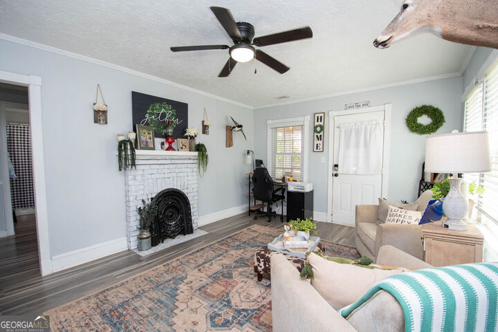 Property Photo: 333 Carver Road GA 30224