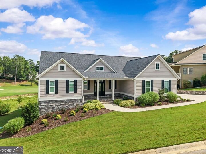 Property Photo:  1011 Lofter Place  GA 30642 