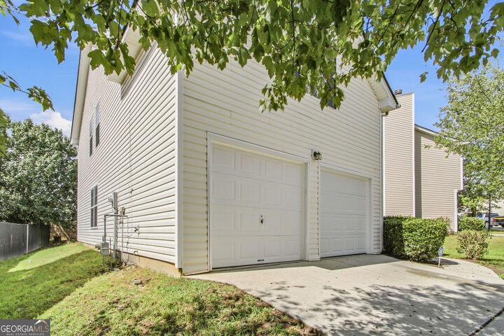 Property Photo:  2571 N Hill Parkway  GA 30296 
