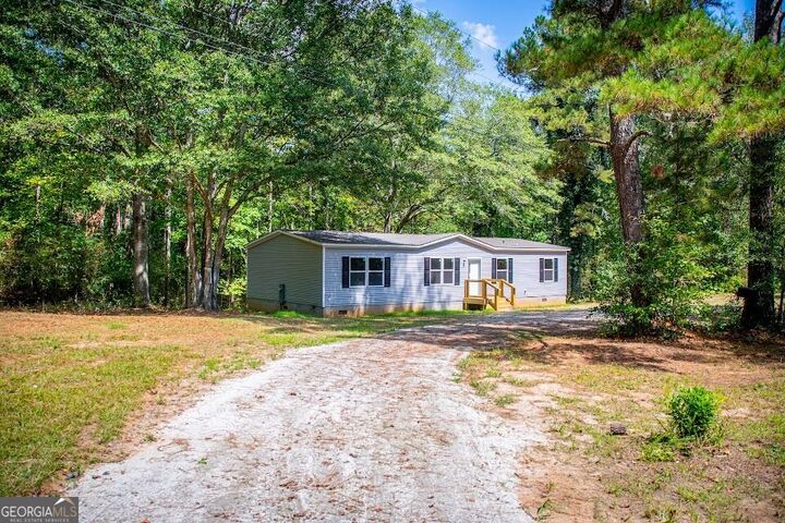 Property Photo: 238 Old Lowell Mill Road GA 30116