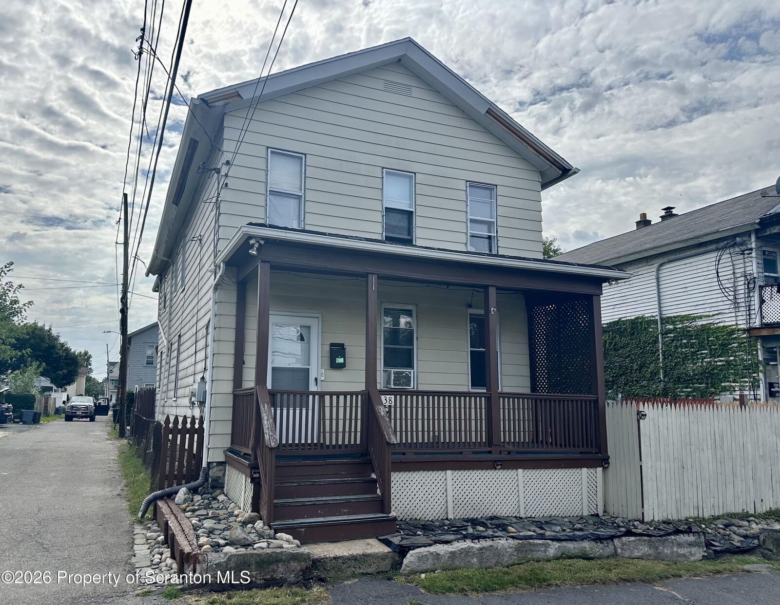 Property Photo:  538 Alder Street  PA 18505 