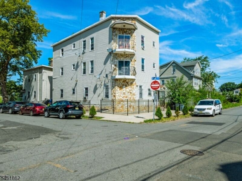 Property Photo: 369 21st St NJ 07111