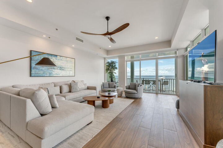 Property Photo:  104000 Overseas Highway 3 - 3  FL 33037 