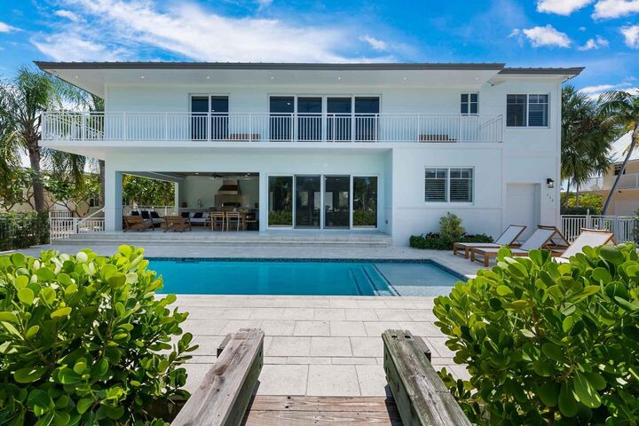 Property Photo:  220 14th Street  FL 33051 