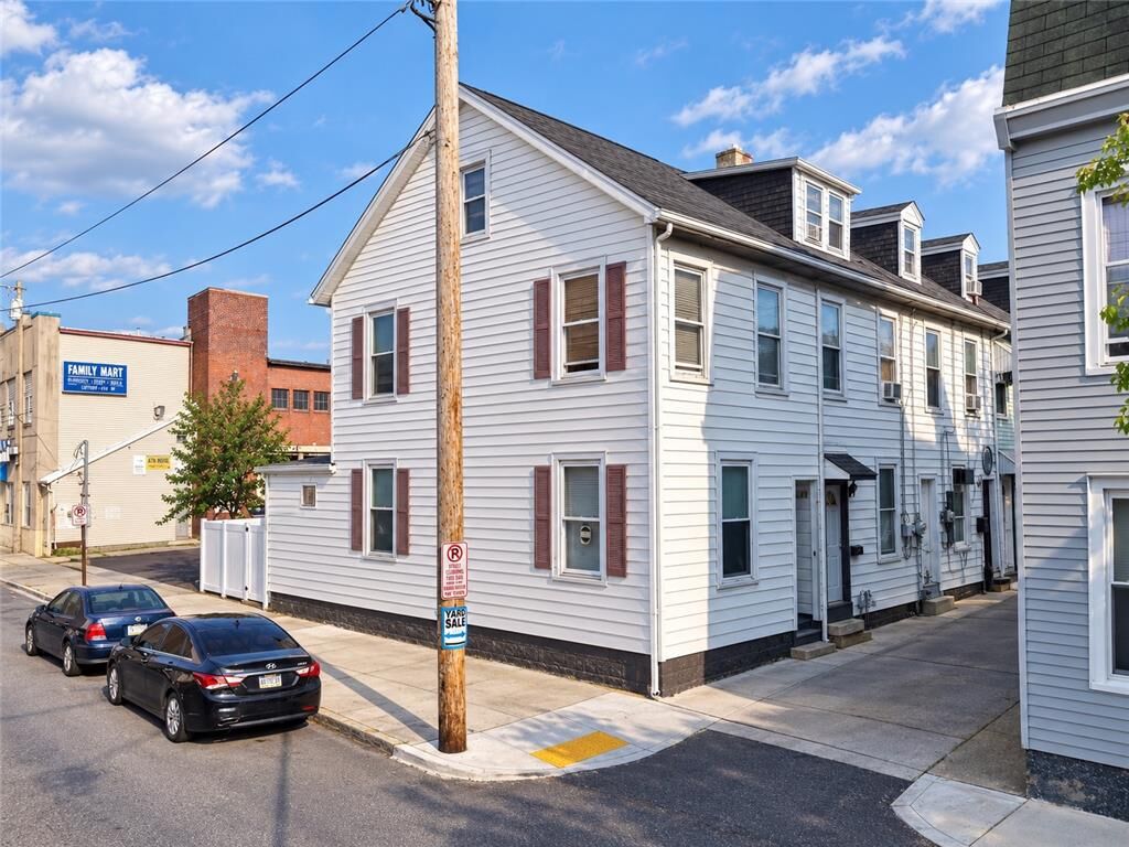 Property Photo: 549 N Silk Street PA 18102
