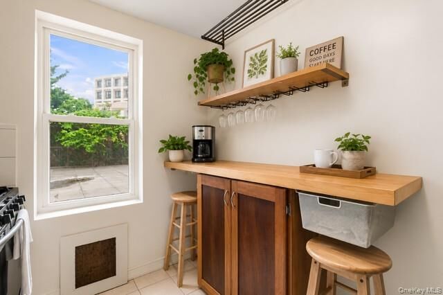 Property Photo:  7510 Yellowstone Boulevard 2C  NY 11374 
